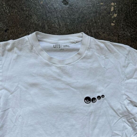 Uniqlo x Pokémon Men’s Short Sleeve T-Shirt White Color Size Small Anime Style - Picture 3 of 14
